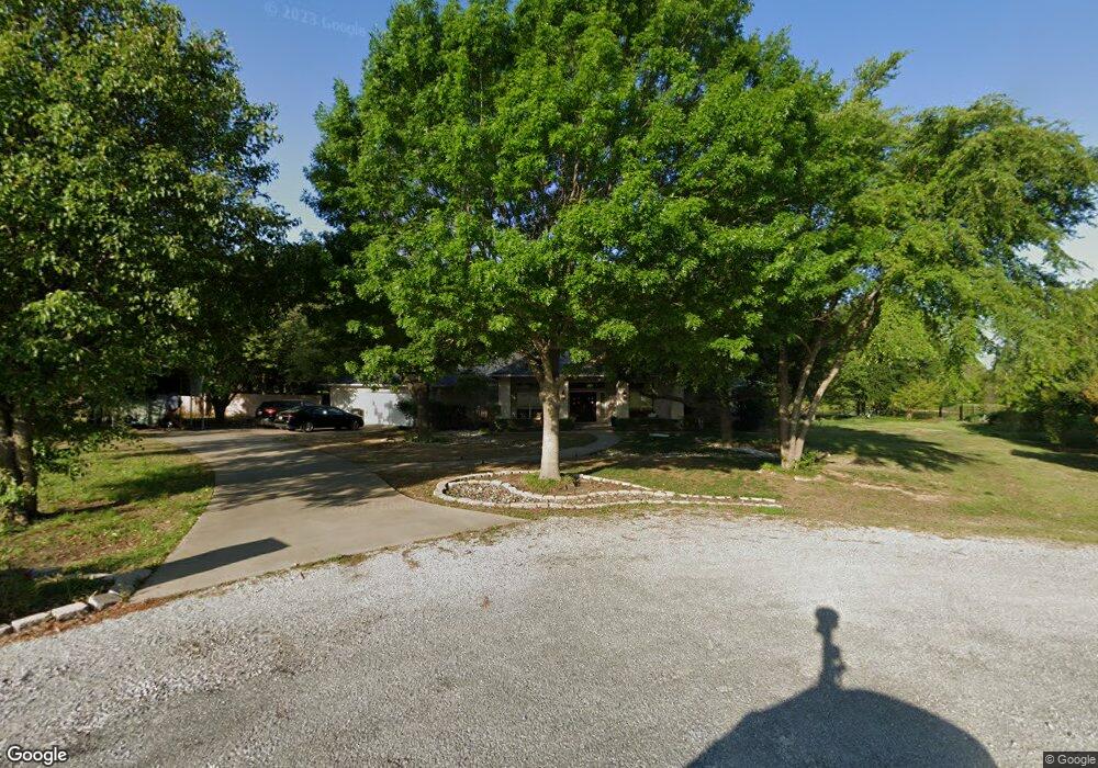 210 Melrose Cir, Denison, TX 75020 - photo 1