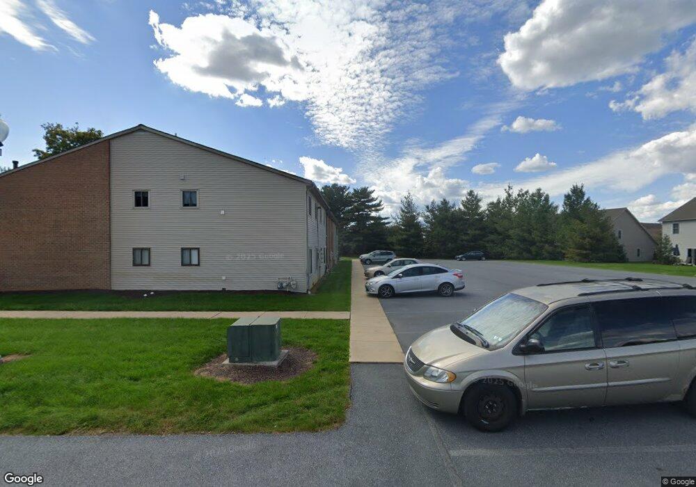 125 Lancaster Estate unit 125, Mount Joy, PA 17552 - photo 1