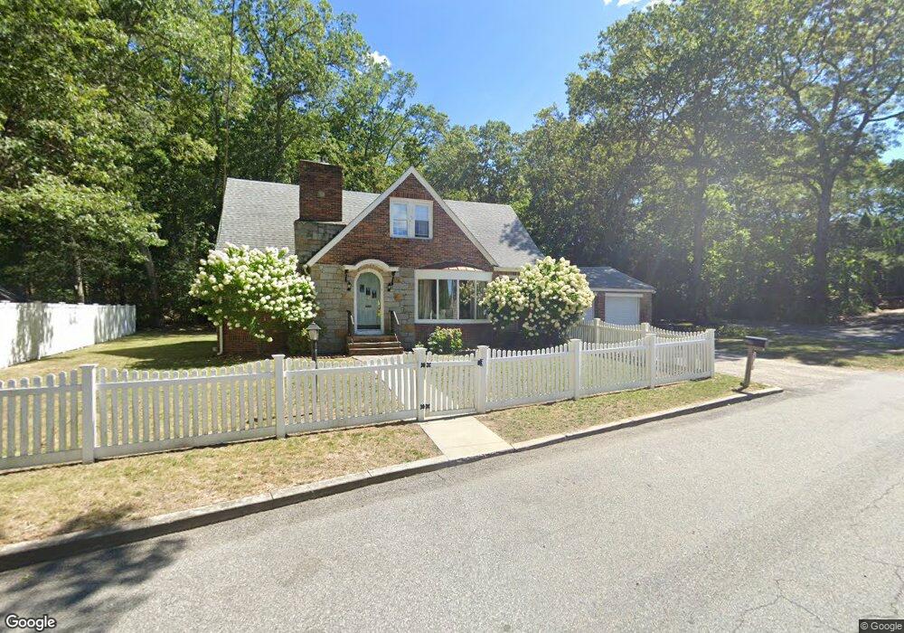 1 Commodore Ave, Smithfield, RI 02917 - photo 1