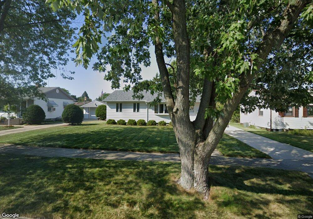 2236 Marshall Pkwy, Waukegan, IL 60085 - photo 1