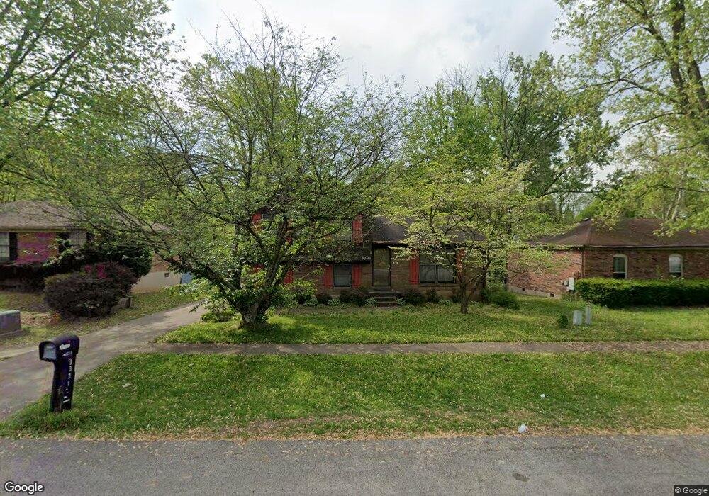 8321 Roseborough Rd, Louisville, KY 40228 - photo 1