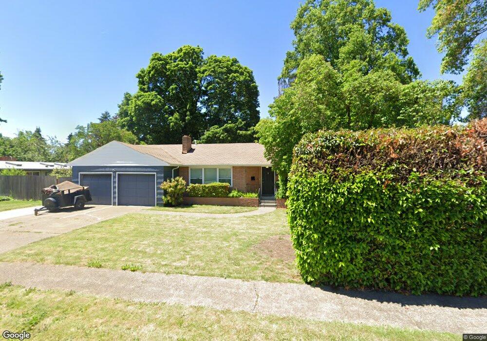 236 Hambletonian Dr, Eugene, OR 97401 - photo 1