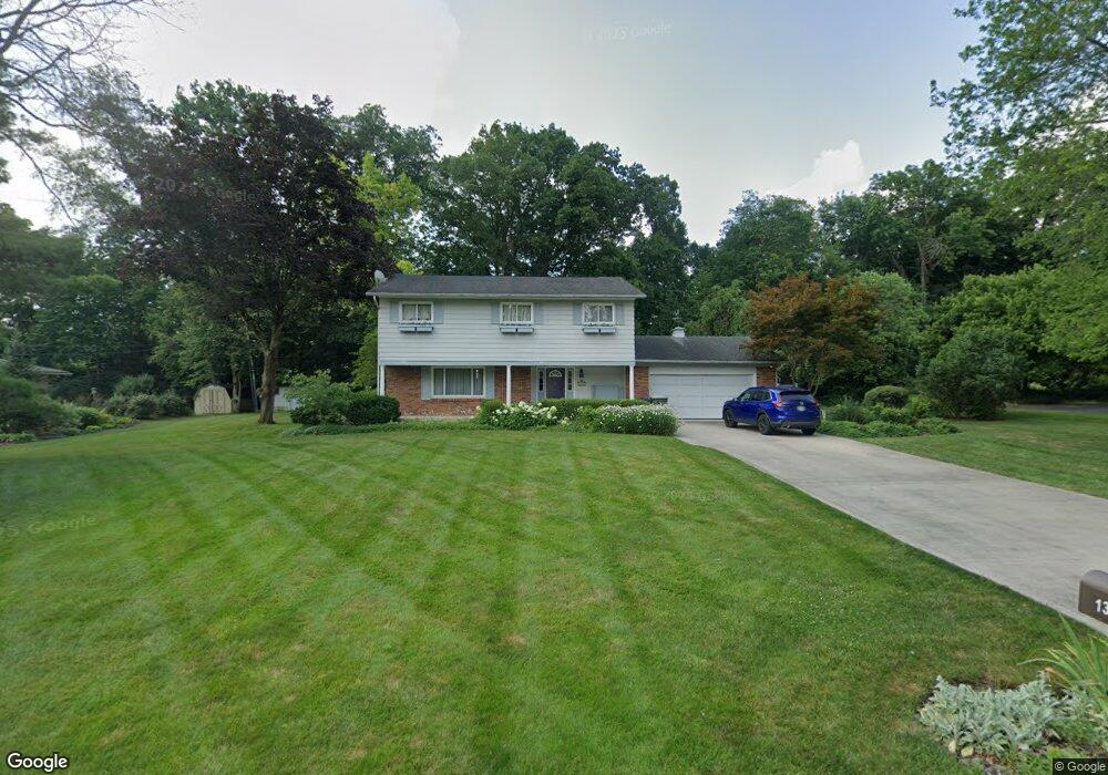 1301 Southport Dr, Columbus, OH 43235 - photo 1