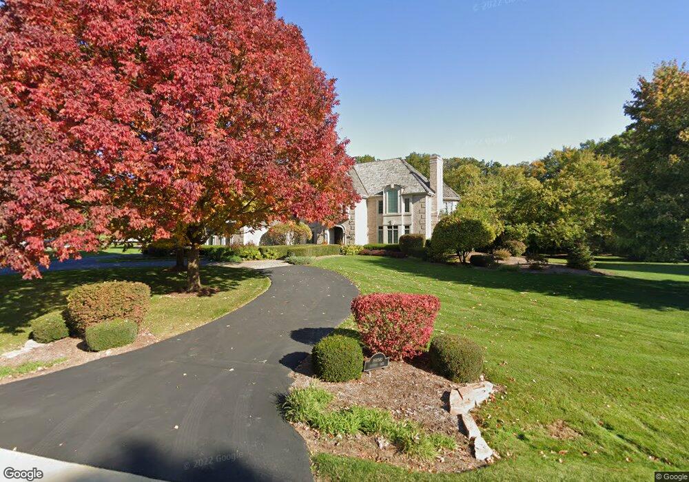 36W450 Hunters Gate Rd, St. Charles, IL 60175 - photo 1