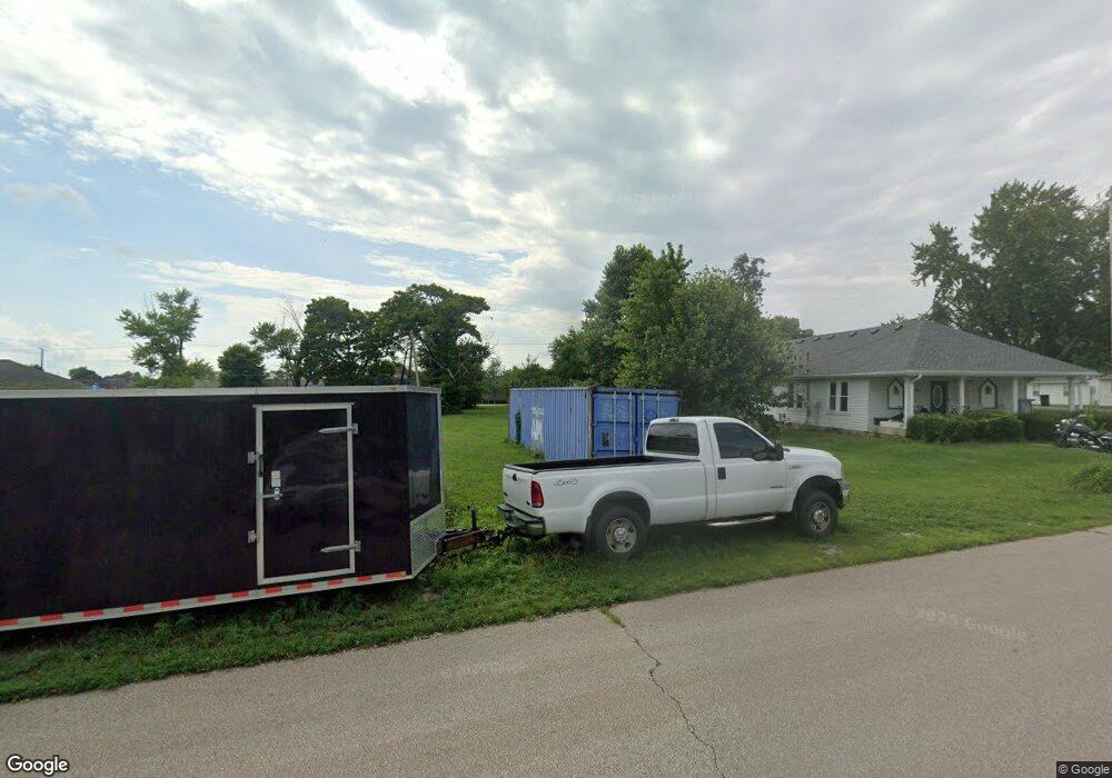 160 N Railroad St, Whiteland, IN 46184 - photo 1
