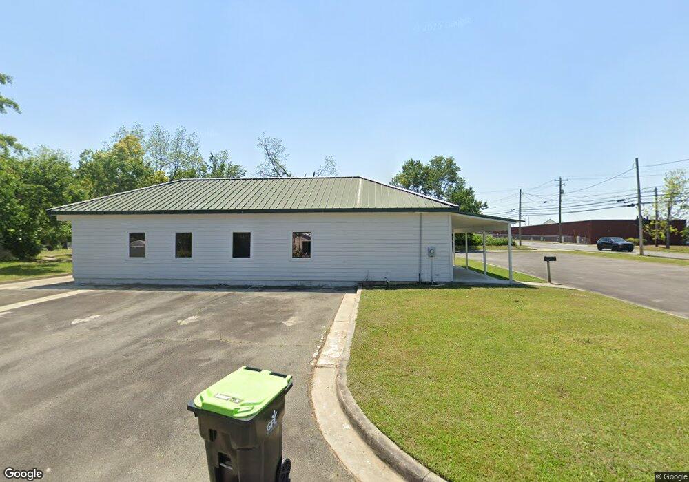 202 North St, Douglas, GA 31533 - photo 1