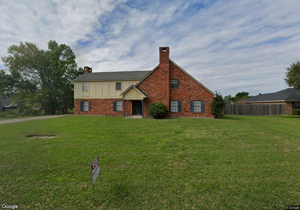 649 Esplanade St unit A, Lake Charles, LA 70607 - photo 1