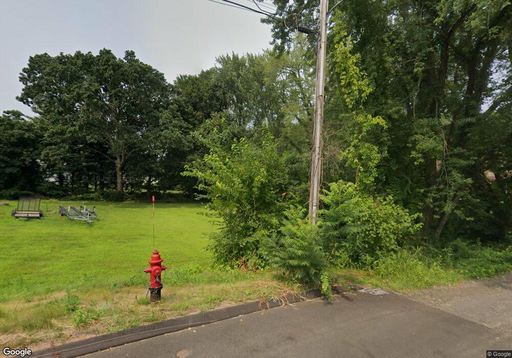 9 McDonald Ave, Cromwell, CT 06416 - photo 1