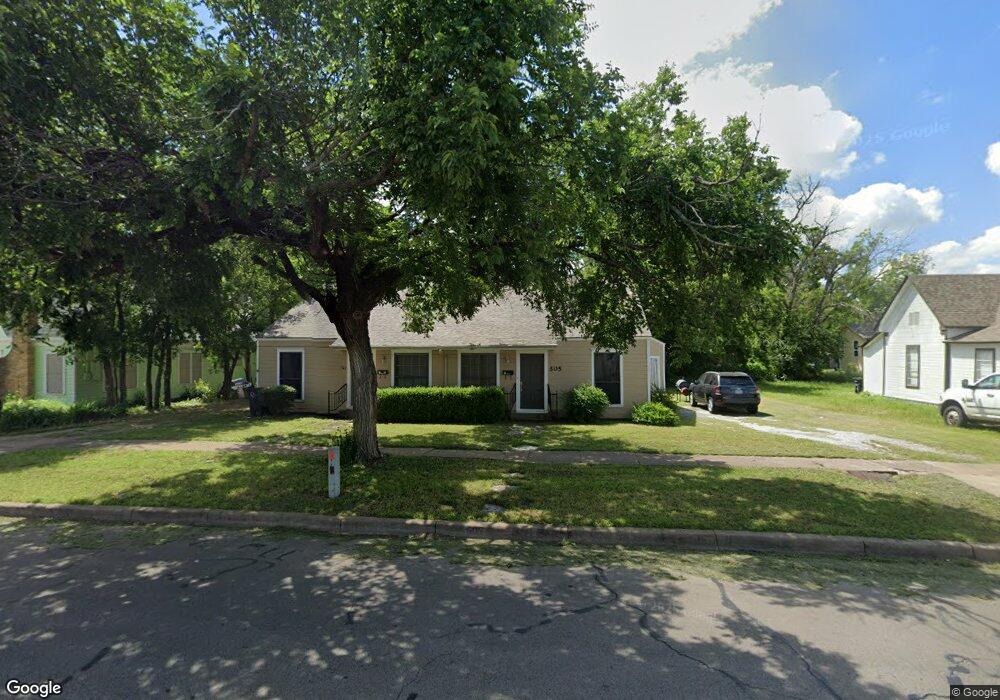 505 W Chambers St, Cleburne, TX 76033 - photo 1
