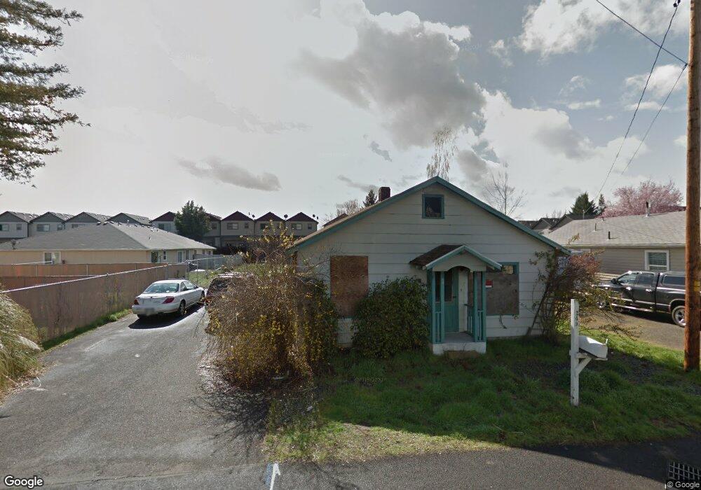 249 Hiatt Ln, Central Point, OR 97502 - photo 1