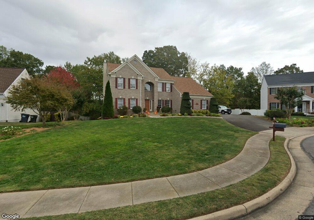 17991 Swans Creek Ln, Dumfries, VA 22026 - photo 1