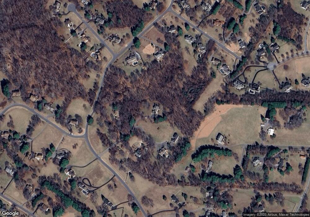 22013 Foxlair Rd, Gaithersburg, MD 20882 - photo 1