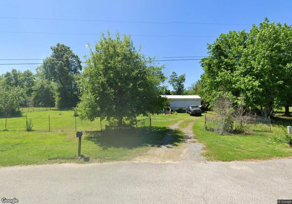 1065 San Juan St, Lake Charles, LA 70611 - photo 1