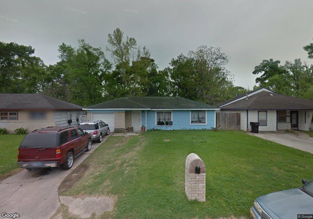 7425 Cabot St, Houston, TX 77016 - photo 1