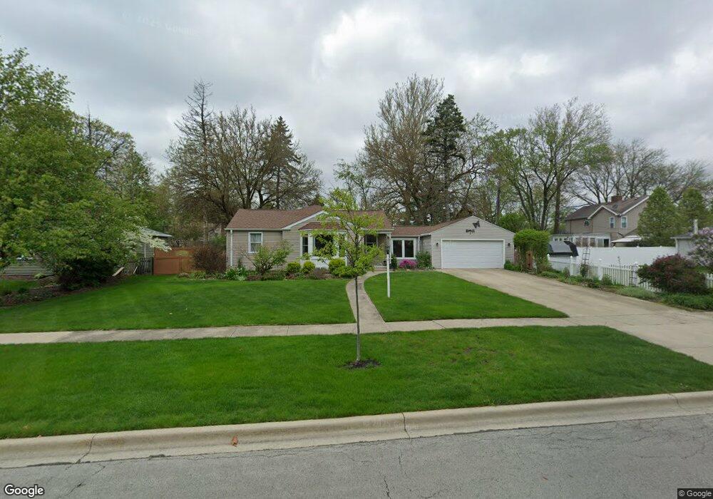 1707 E Evergreen St, Wheaton, IL 60187 - photo 1