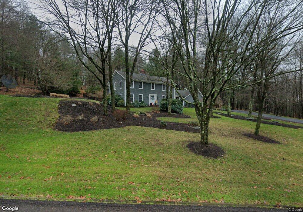 40 Pinecone Ln, Shavertown, PA 18708 - photo 1