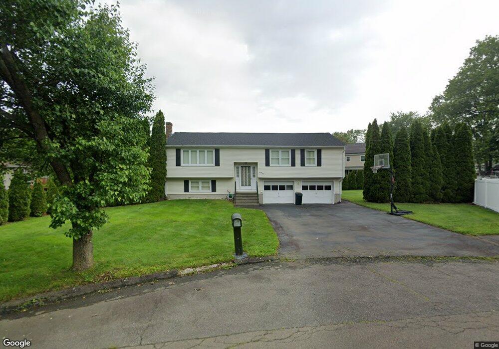 34 Sundance Cir, West Haven, CT 06516 - photo 1