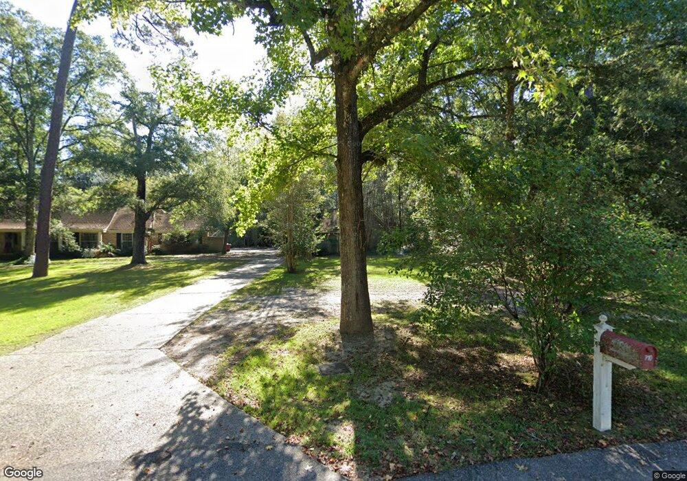 710 Idlewild Dr, Picayune, MS 39466 - photo 1