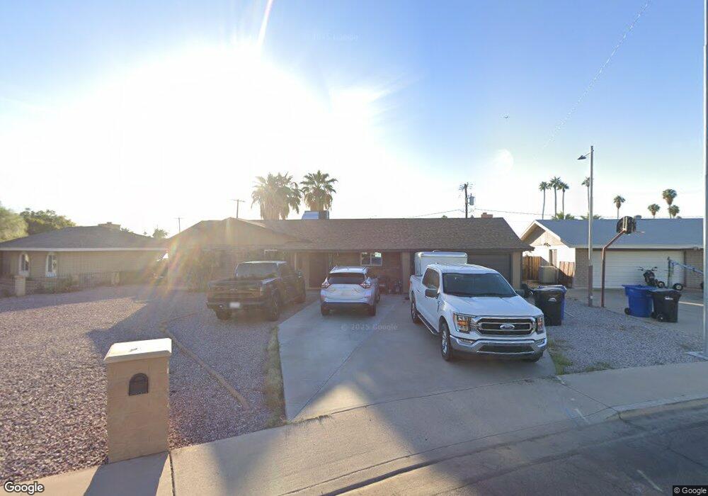 1056 N Wedgewood Dr, Mesa, AZ 85203 - photo 1