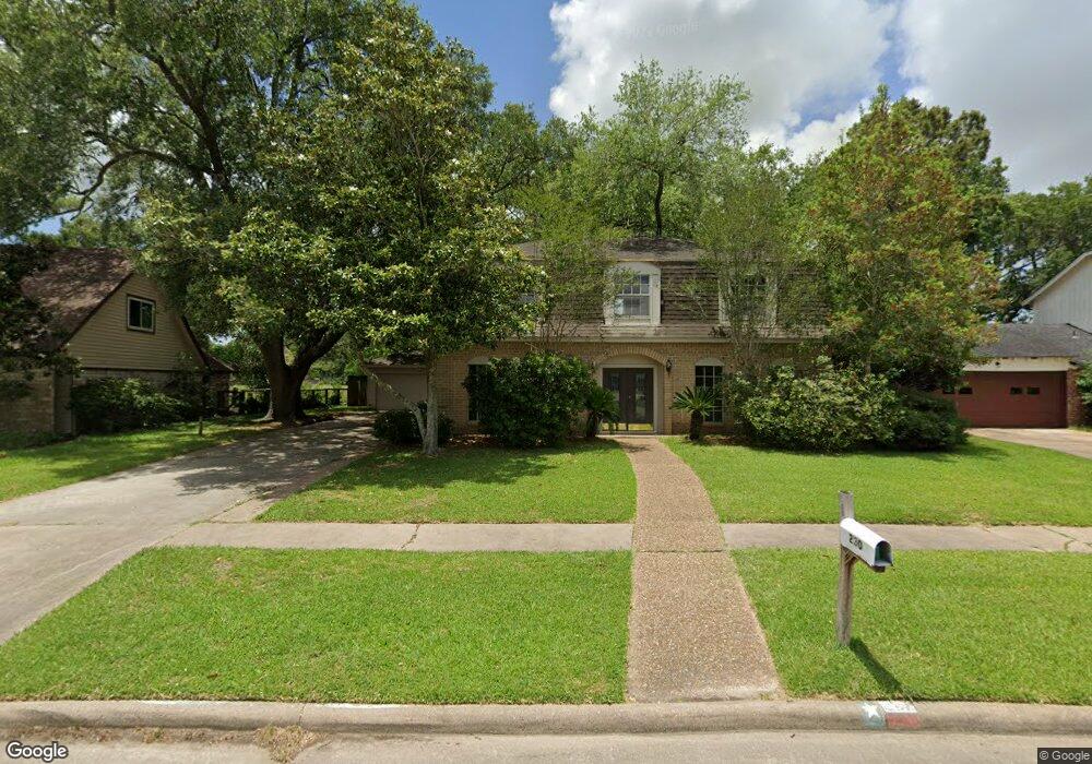 230 W Castle Harbour Dr, Friendswood, TX 77546 - photo 1