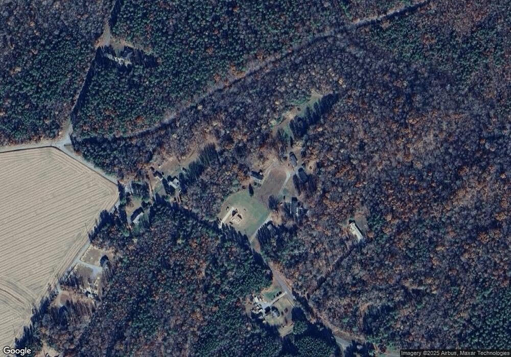 105 Rhode Island Ln, West Point, VA 23181 - photo 1