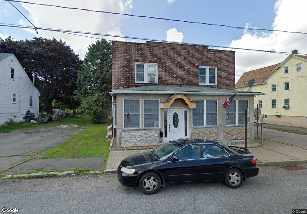 974 N Locust St, Hazleton, PA 18201 - photo 1