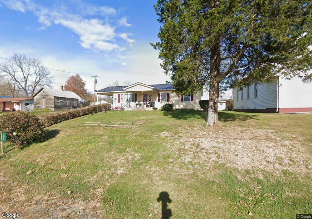 123 Allegheny St, Moorefield, WV 26836 - photo 1