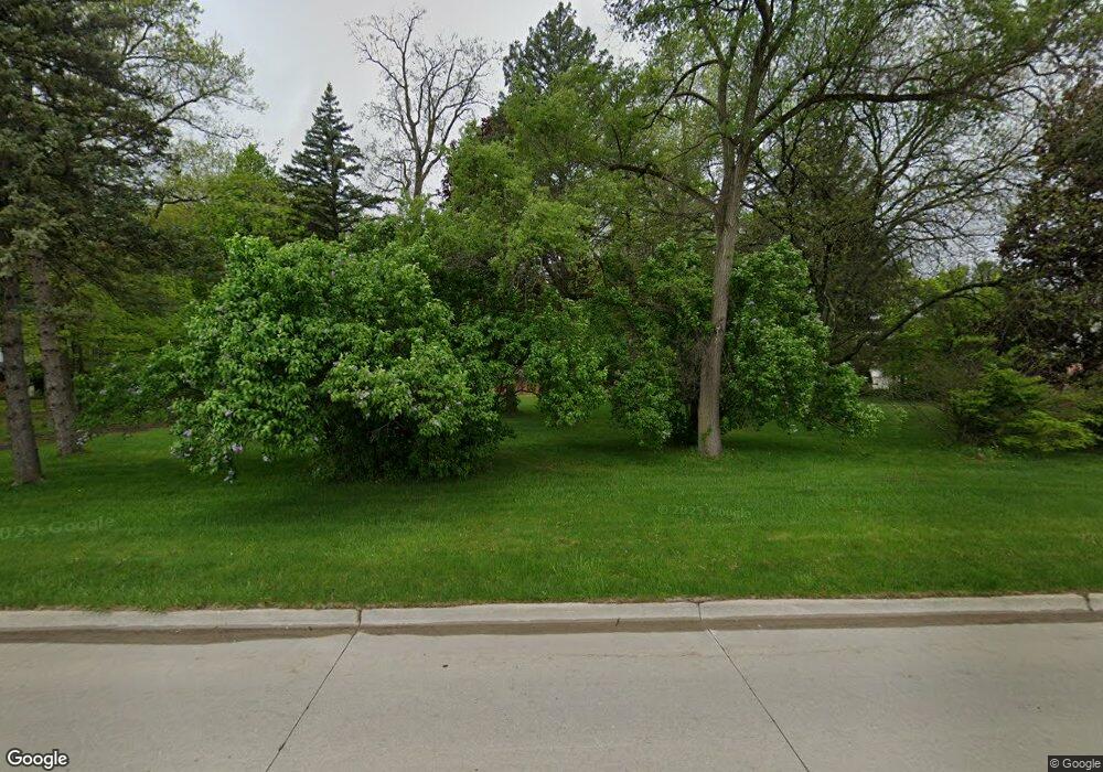 1391 N Linden Rd, Flint, MI 48532 - photo 1