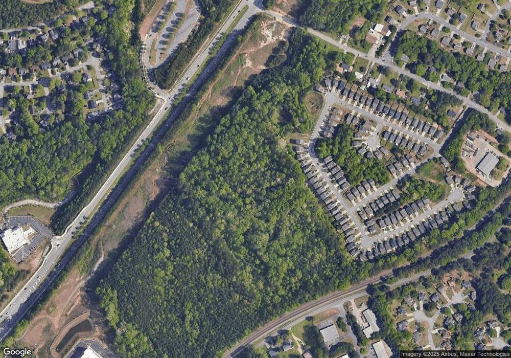 935 Woods Chapel Rd, Sugar Hill, GA 30518 - photo 1