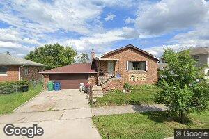 15233 8th Ave, Phoenix, IL 60426