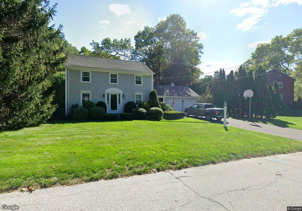 19 Bishop Dr, Cumberland, RI 02864 - photo 1