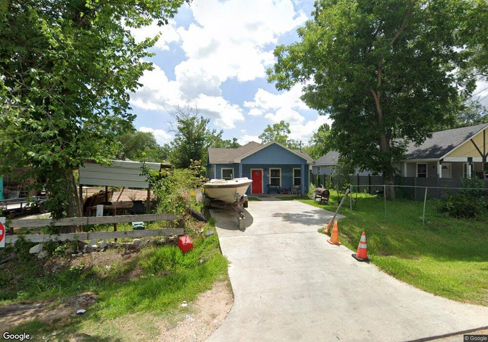 6306 Joe Louis Ln, Houston, TX 77091 - photo 1