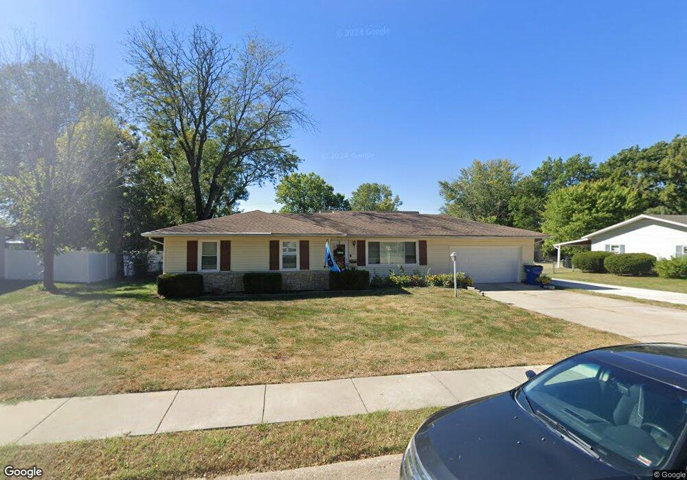 706 NW B St, Blue Springs, MO 64015 - photo 1