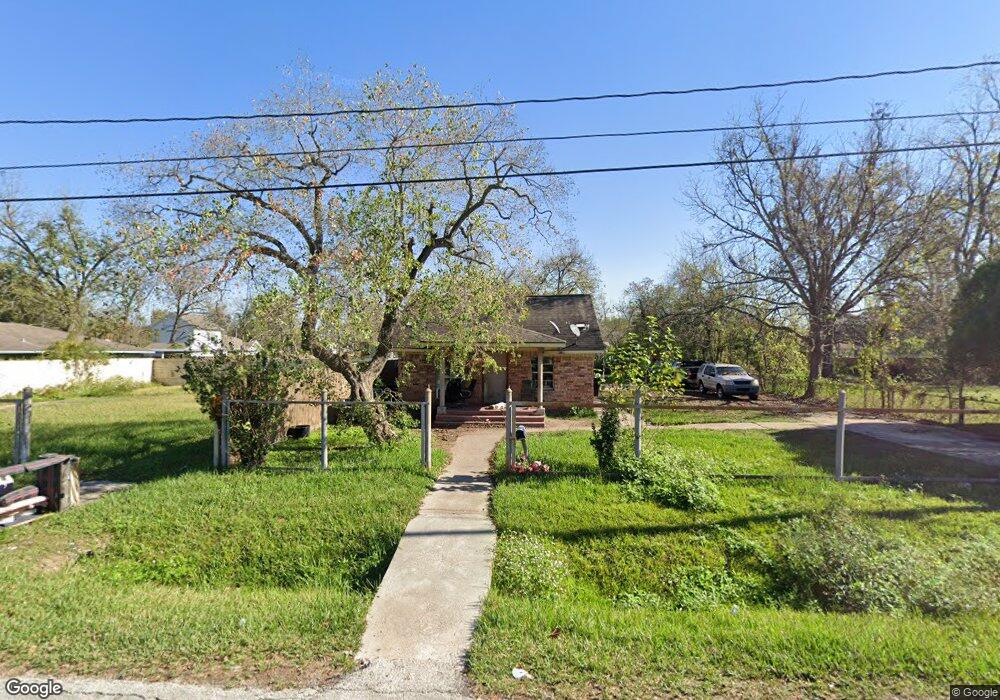 4906 Los Angeles St, Houston, TX 77026 - photo 1