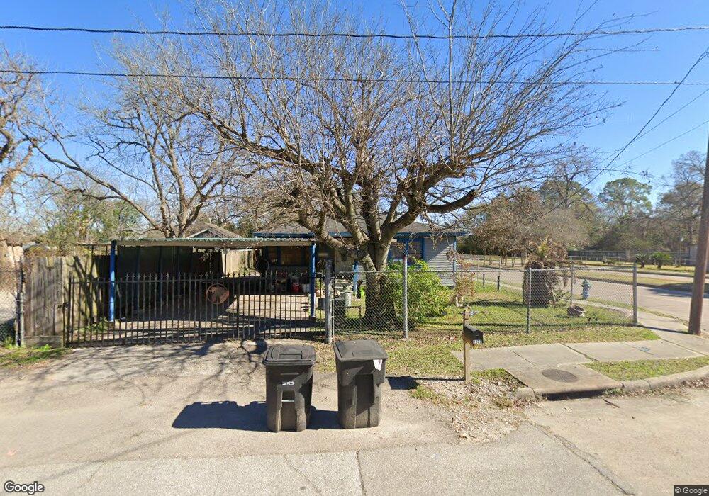 7820 Lavender St, Houston, TX 77016 - photo 1