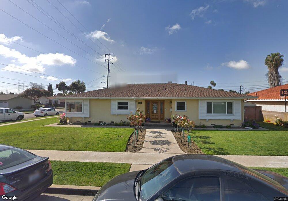 9570 Cedar St, Bellflower, CA 90706 - photo 1