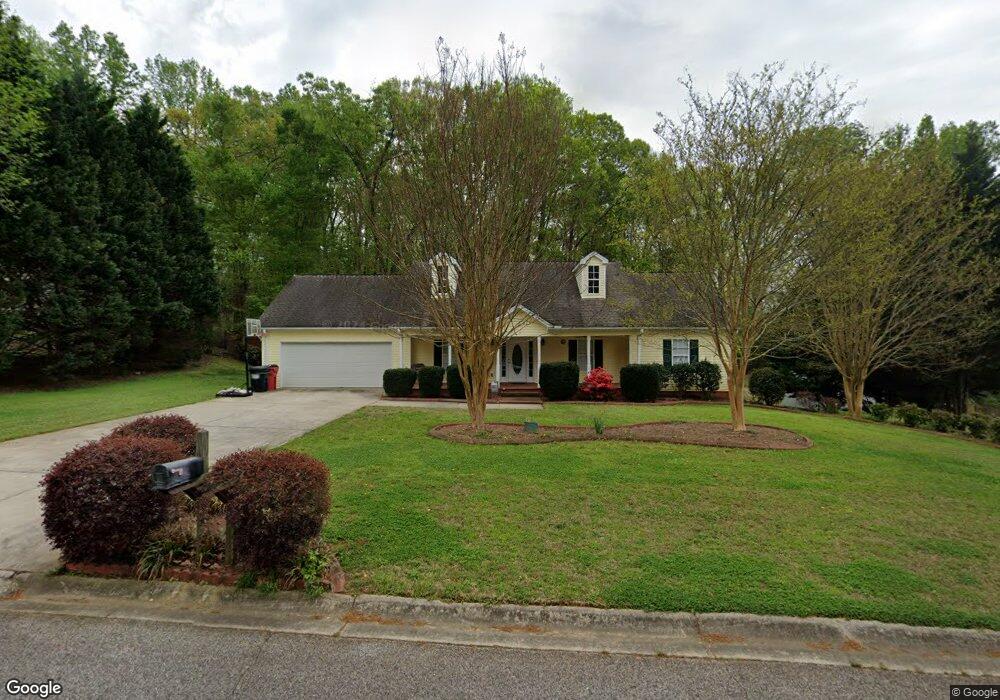 319 Stone View Dr, Hoschton, GA 30548 - photo 1