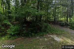 570 Forestwood Dr, Macon, GA 31217