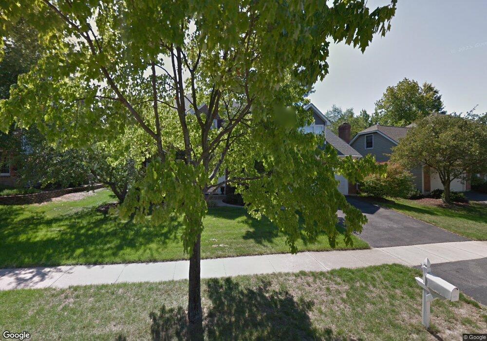 1070 Augustana Dr, Naperville, IL 60565 - photo 1