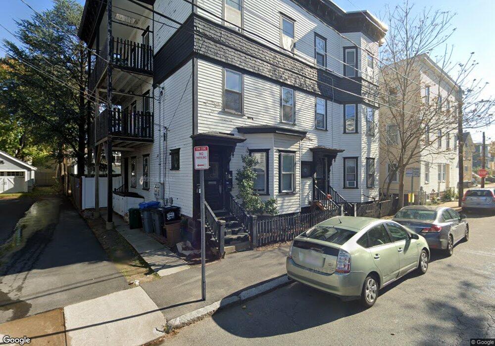 9 Reed St unit 2, Cambridge, MA 02140 - photo 1