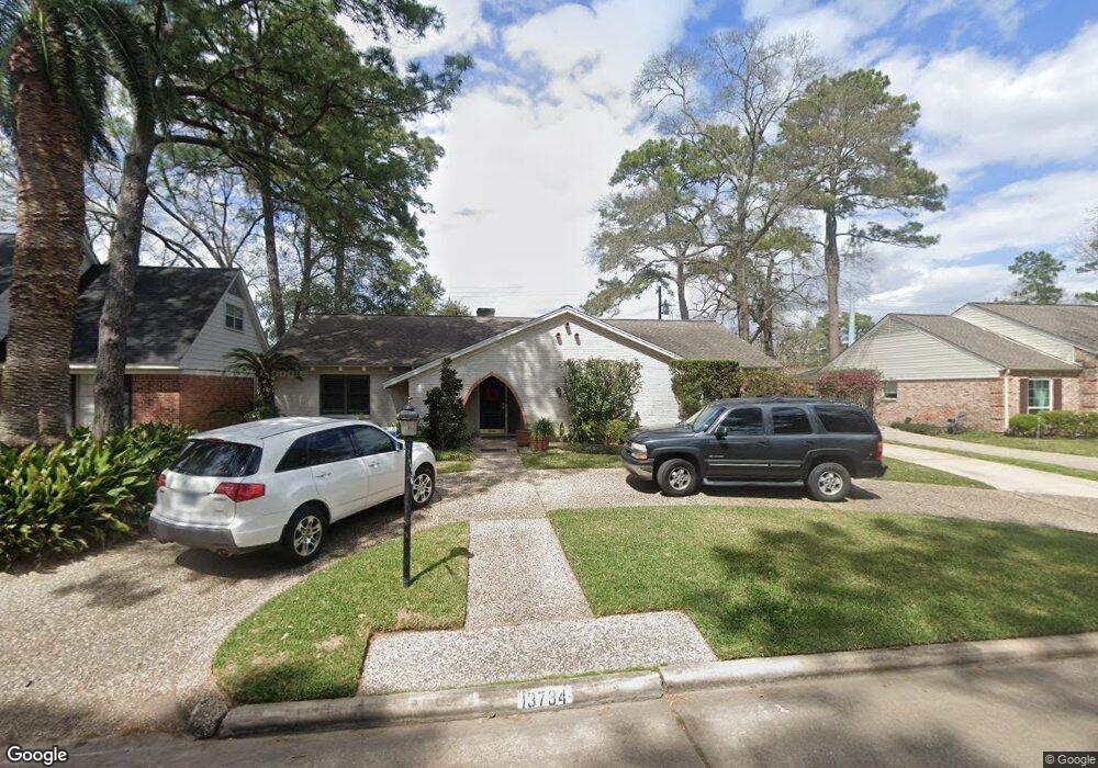 13734 Kingsride Ln, Houston, TX 77079 - photo 1