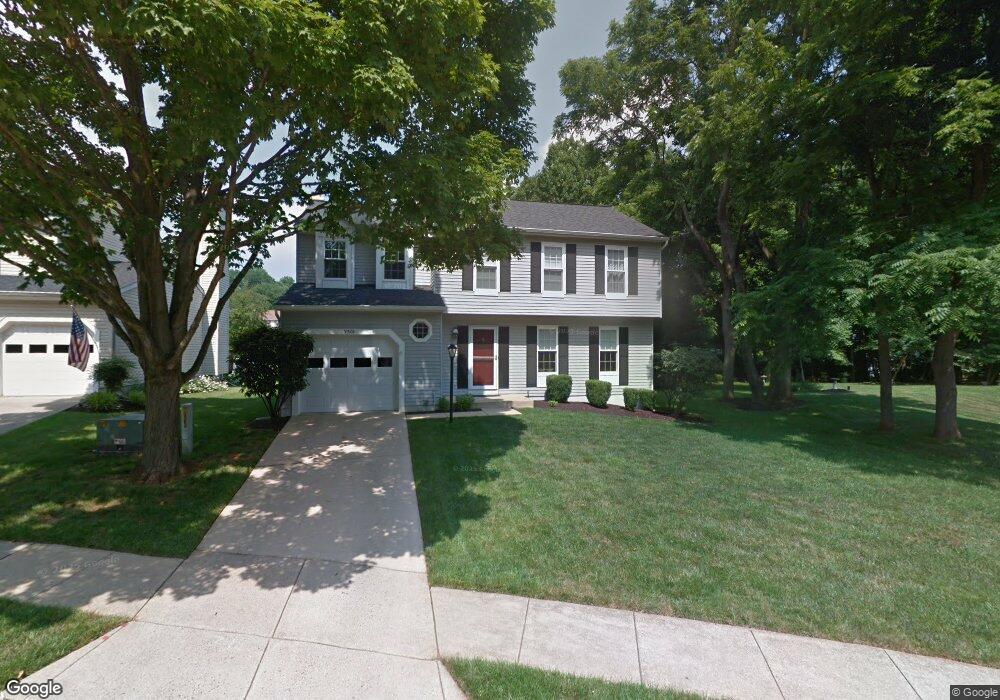 9526 Red Apple Ln, Columbia, MD 21046 - photo 1