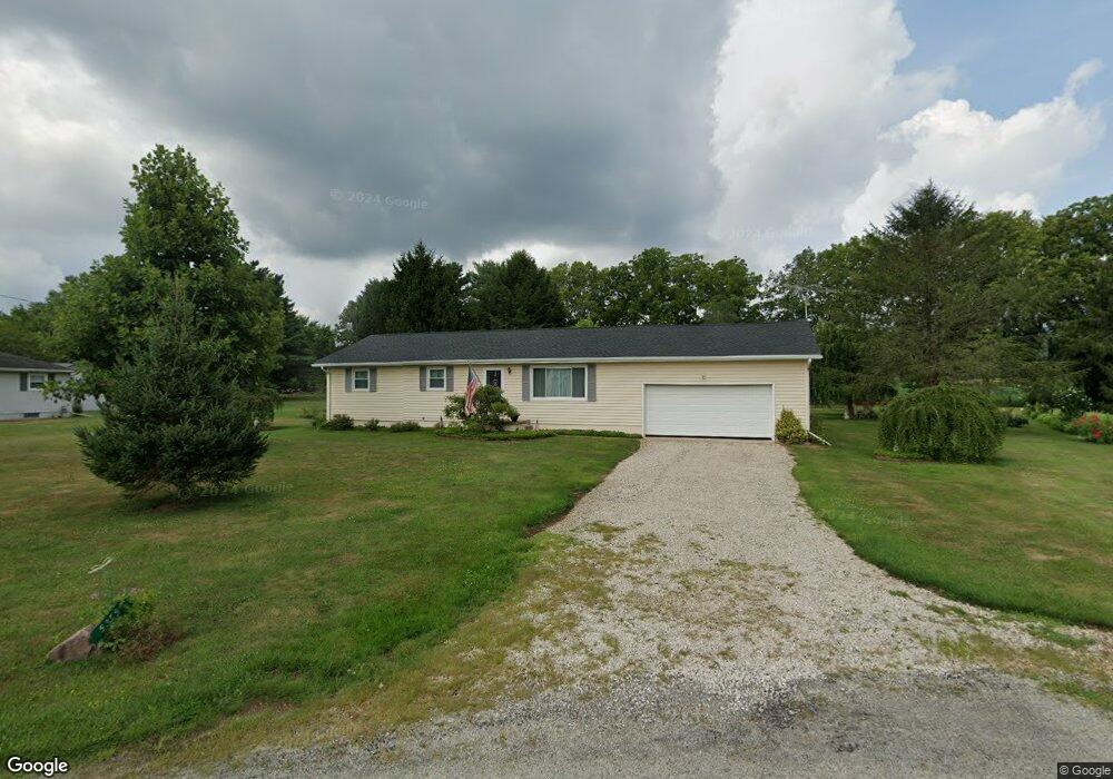 5375 Walnut Dr SE, Lancaster, OH 43130 - photo 1