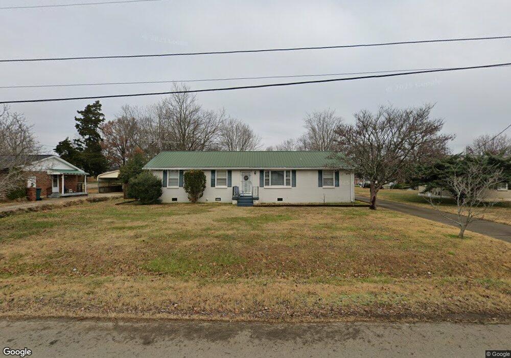 613 Rosa Dr, Lebanon, TN 37087 - photo 1