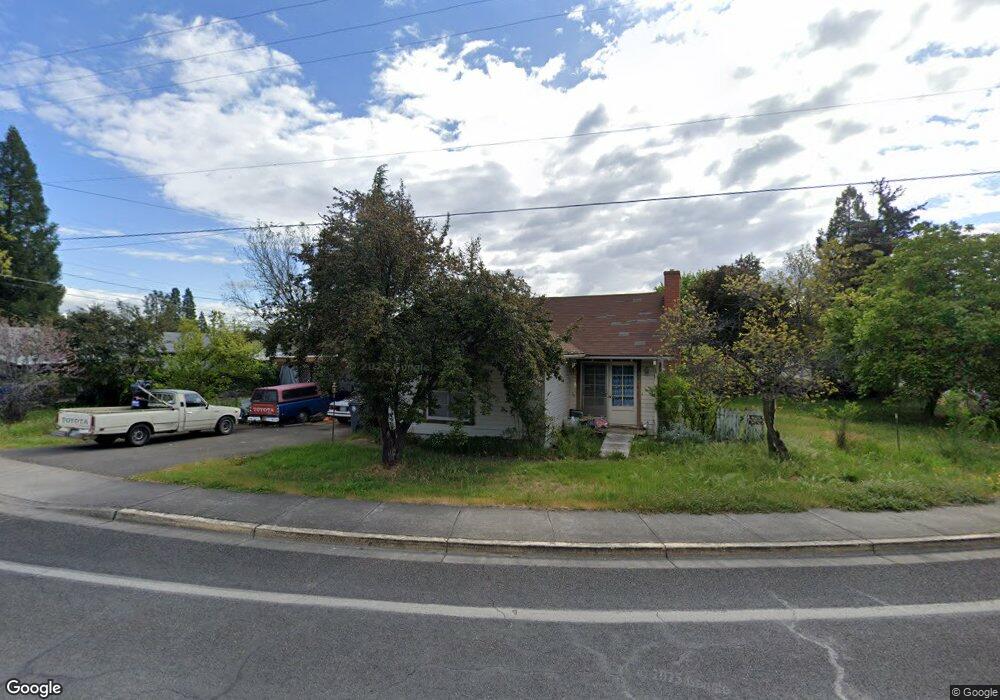 651 S 4th St, Central Point, OR 97502 - photo 1