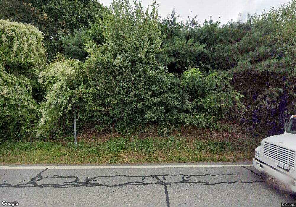 1698 Main Rd, Tiverton, RI 02878 - photo 1