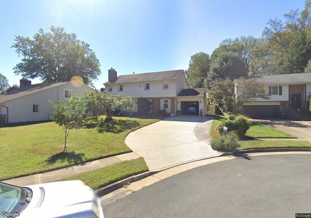 8706 Litwalton Ct, Vienna, VA 22182 - photo 1