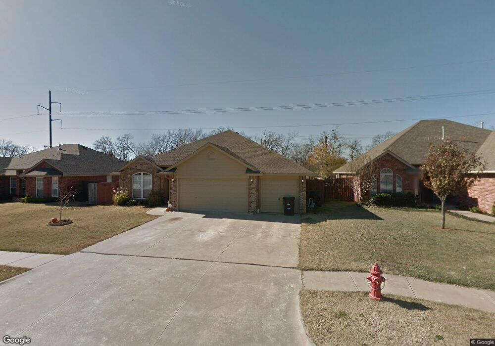 1001 Renita Way, Moore, OK 73160 - photo 1