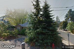 319 W Jefferson St, Bingen, WA 98605