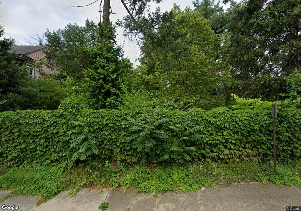 102 Latta Ave, Columbus, OH 43205 - photo 1